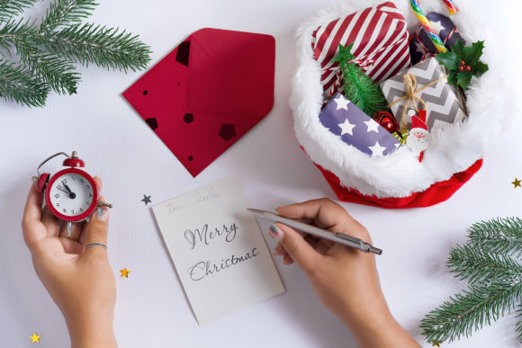 Christmas Card Mockup with Woman s Hand: A Practical Guide to Avoiding Common Design Pitfalls